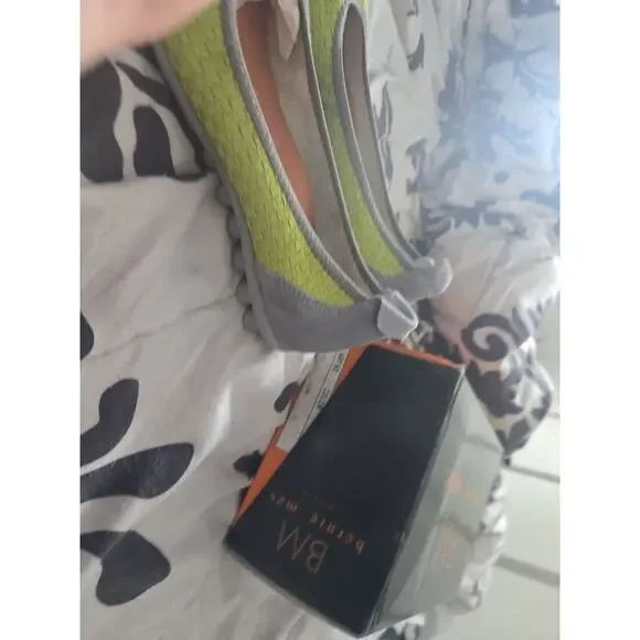 Bernie Mev. Catwalk Ballet Flats in Lime Green and Grey New In Box Size 41 - Picture 2 of 2
